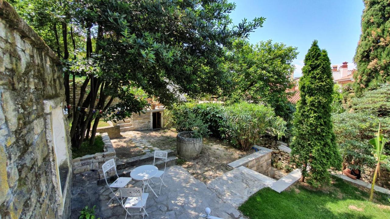 Secret Garden Of Piran Apartment ภายนอก รูปภาพ