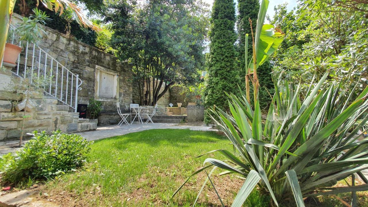 Secret Garden Of Piran Apartment ภายนอก รูปภาพ